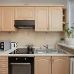 Wola Spacious 3-bedroom Close To The Metro By Renters * Βαρσοβία