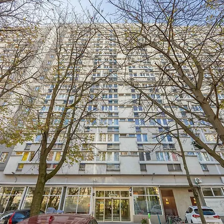 Διαμέρισμα Wola Spacious 3-bedroom Close To The Metro By Renters *